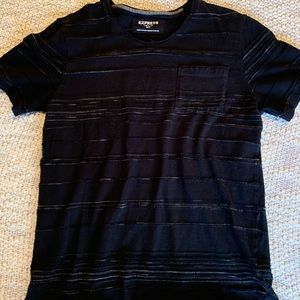 Express V-Neck Tee